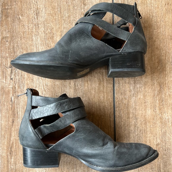 Jeffrey Campbell Everly ankle boot - Picture 6 of 9